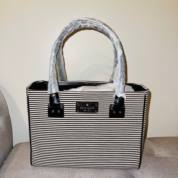 Kate Spade New York Stripe Quinn Bag - Picture 8 of 12
